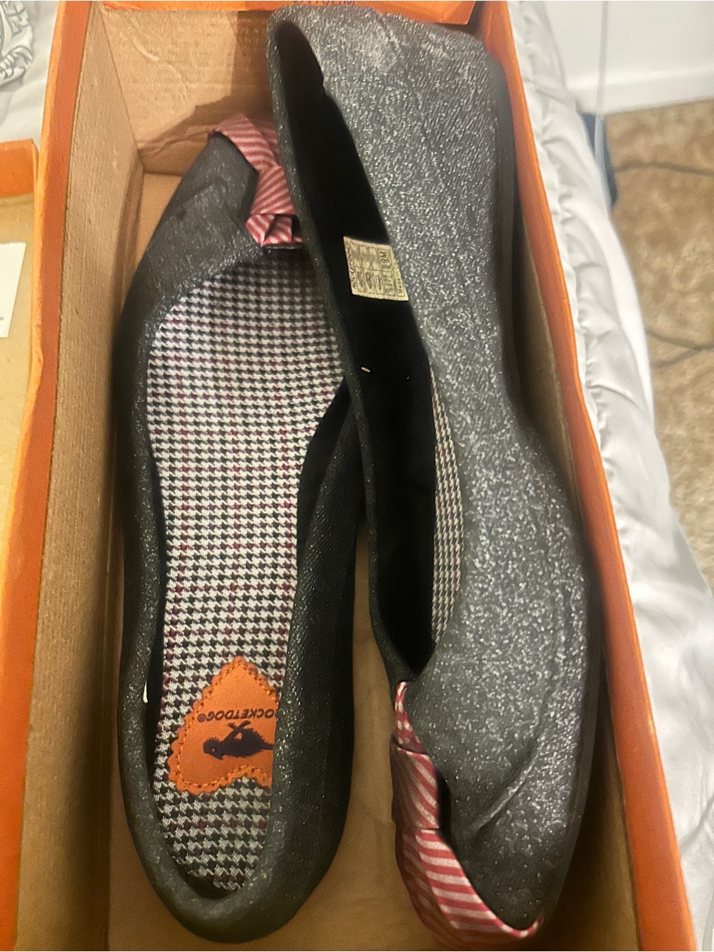 Rocket Dog dark gray Glitter Ballet Flats with red Bow Accent